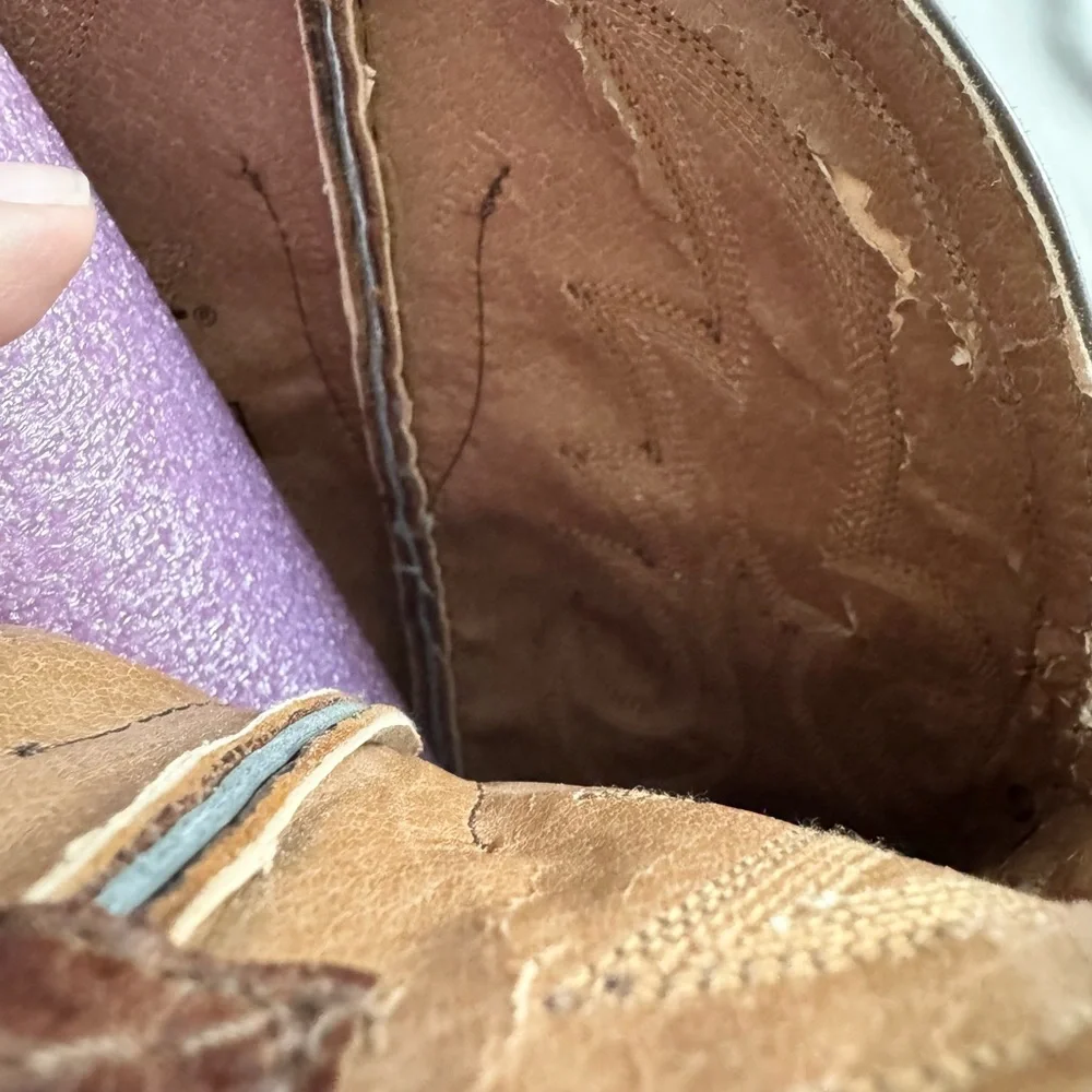 New Ariat Men’s Square Toe Western Cowboy Boots size 9D - Picture 14 of 14